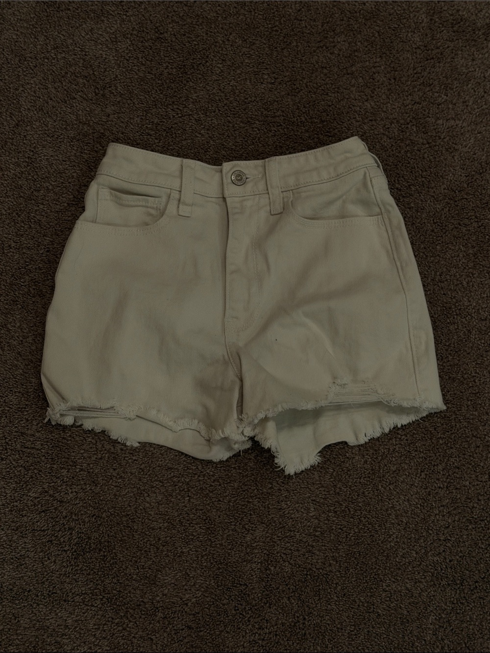 High-Rise Frayed Hem Women's Shorts in Cream